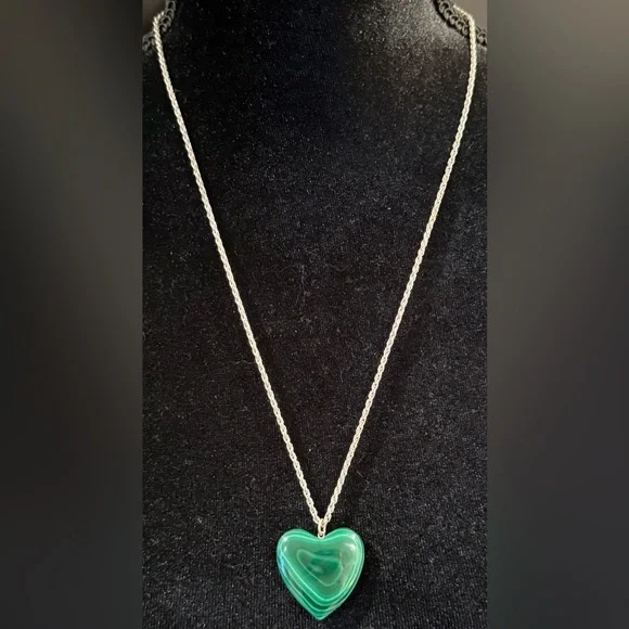 Agate Pendant with Silver-Tone Chain - Picture 2 of 4